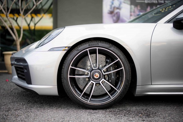 2021 Porsche 911 Turbo S
