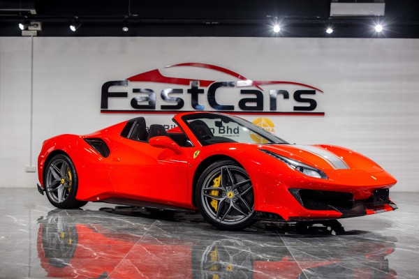 Ferrari Pista Spider Turbo V8 (Righthand Drive)